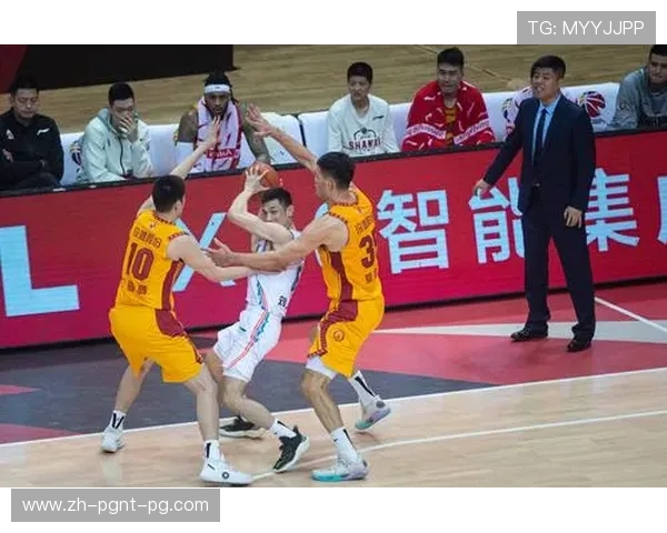 足球灵性与CBA赛场的跨界融合 王凯如何实现突破与创新